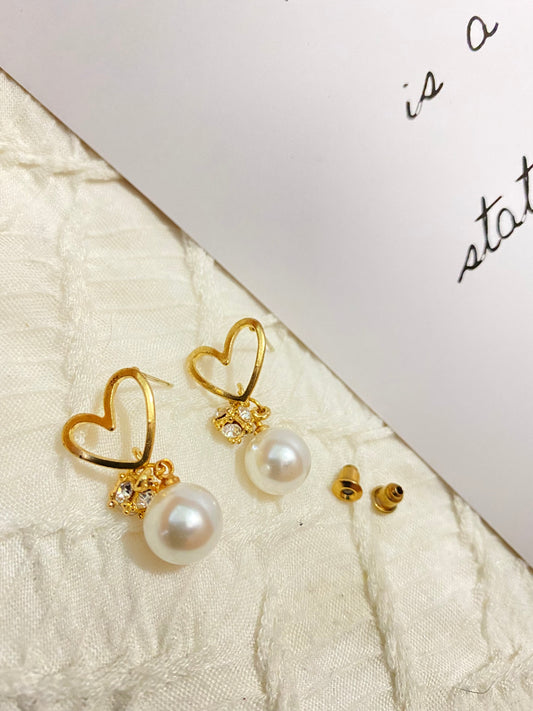 #EA0072 Earrings 心心珍珠925銀針耳環