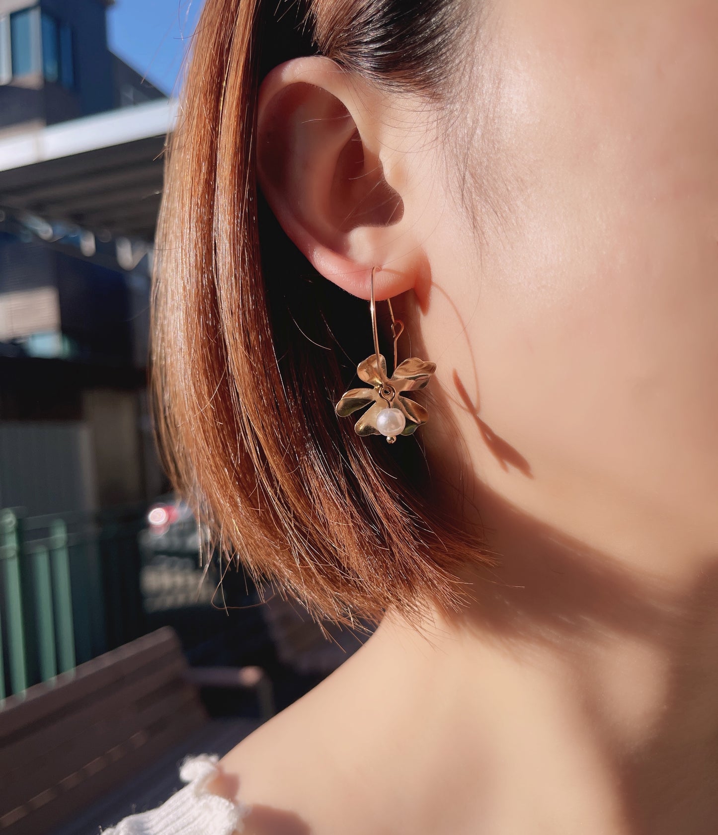 #EA0098 Earrings 金片花扣圈耳環