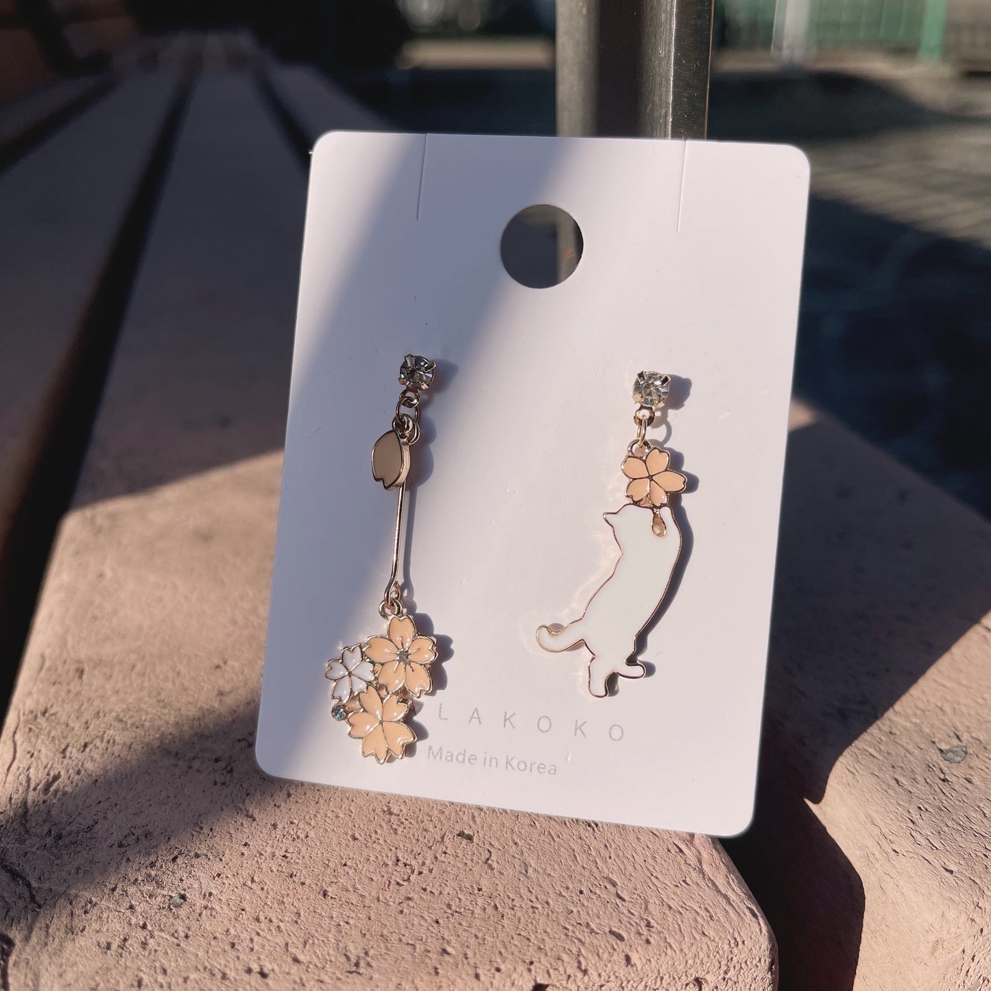 #EA0097 Earrings AB款白貓櫻花925銀針耳環