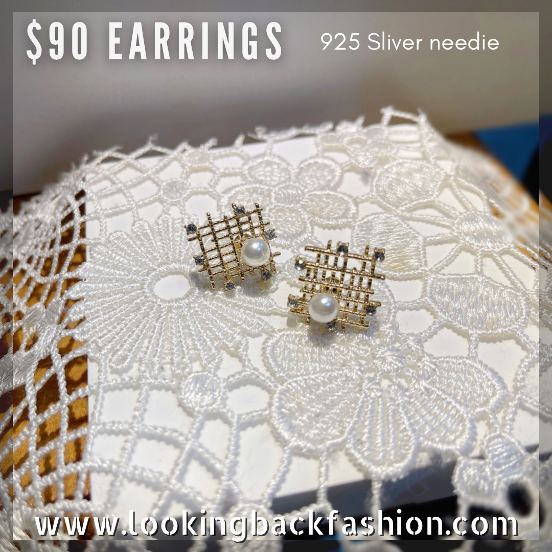 #EA0010 Earrings 格仔網 925銀針耳環